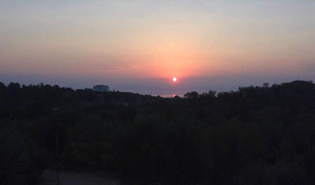 Villa Sunrise Apartment Gouvia Dış mekan fotoğraf